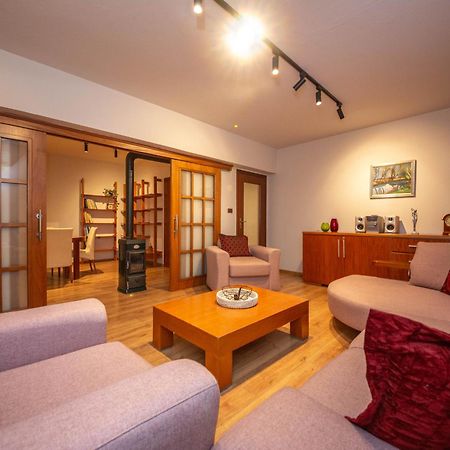 טיראנה Blloku Unique Apartments 3 מראה חיצוני תמונה