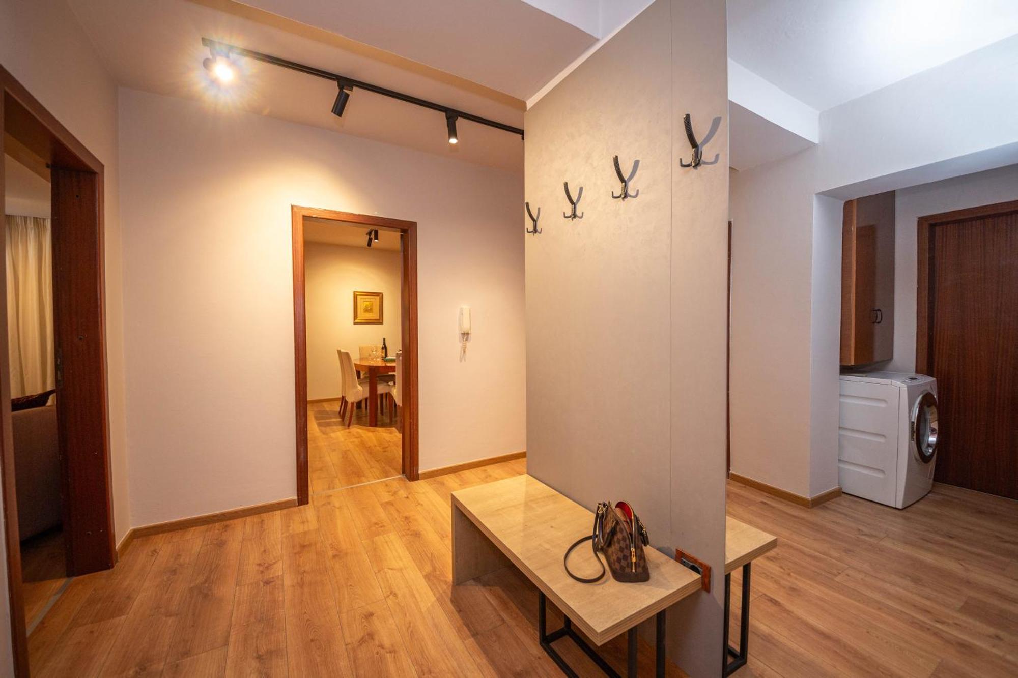 טיראנה Blloku Unique Apartments 3 מראה חיצוני תמונה