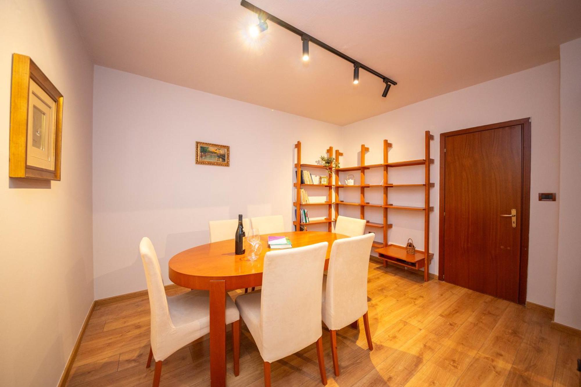 טיראנה Blloku Unique Apartments 3 מראה חיצוני תמונה